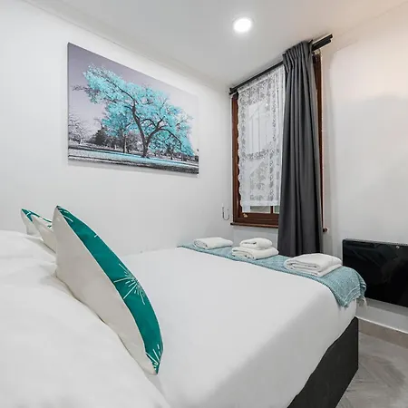 Comfy Small Basement Studio In Kensington Olympia London Exterior photo